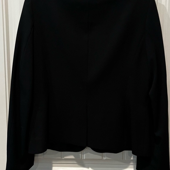 Calvin Klein Black Jacket w/Gold Detail Size 12 never worn pockets still sewn - Picture 5 of 6